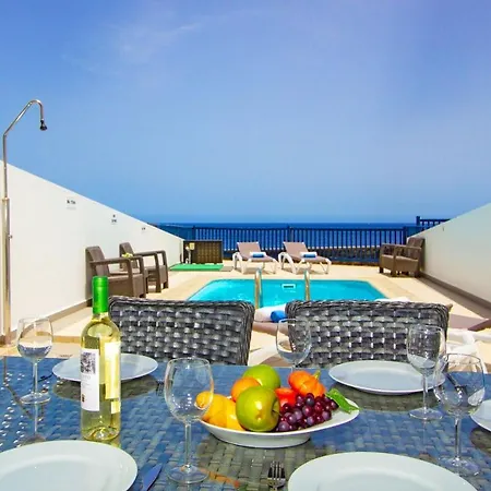 Casa Yaiza Villa